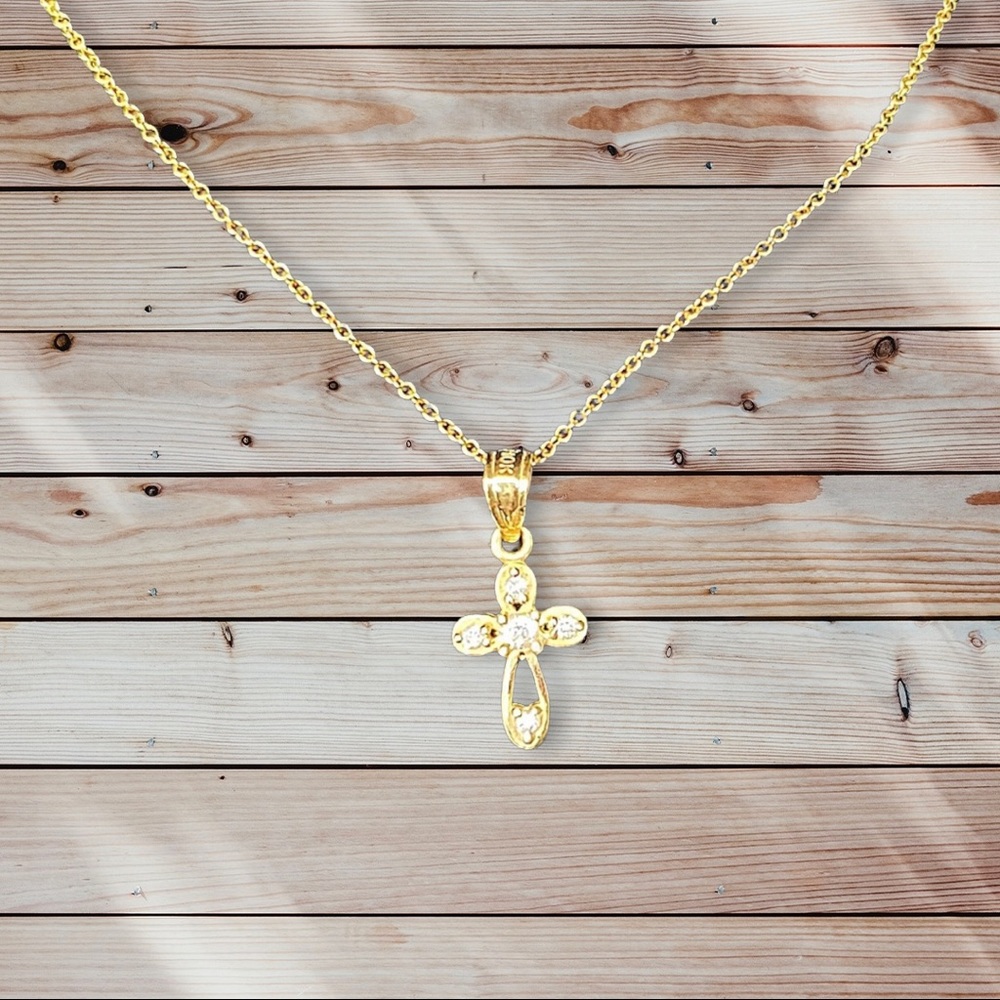 10k Gold Cross Necklace